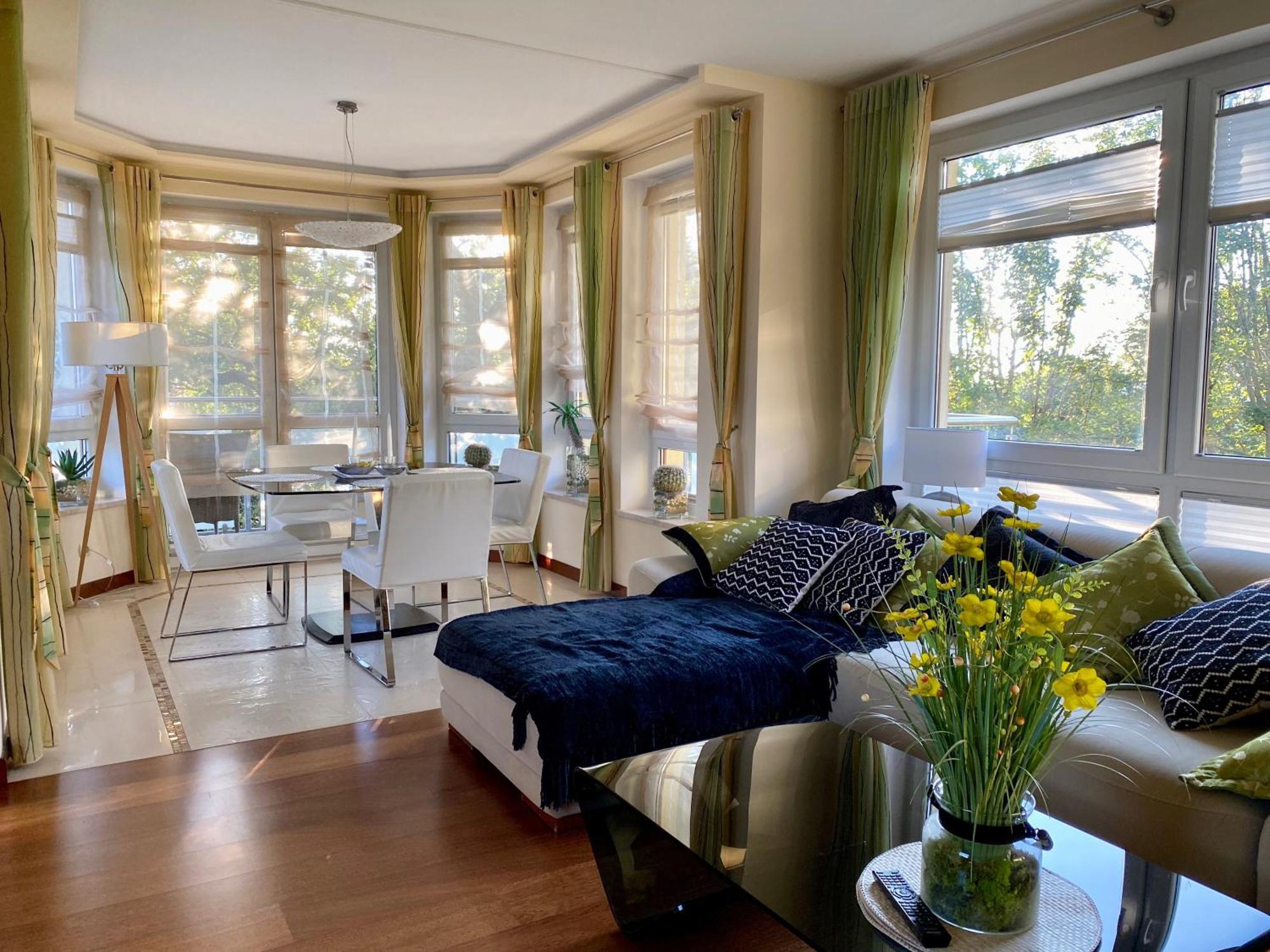 Seaside Apartment With Parking & Ac - 150 M To The Beach By Noclegi Renters Miedzyzdroje Bagian luar foto